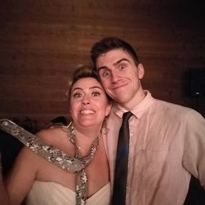 Meet your Posher, Robin